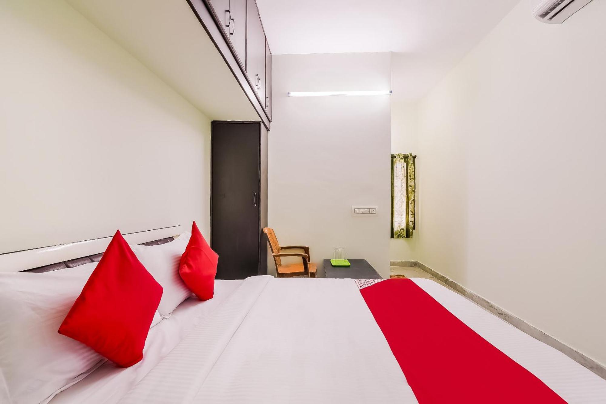 OYO 42984 Kartikeya Park View Residency Otel Chittoor Dış mekan fotoğraf