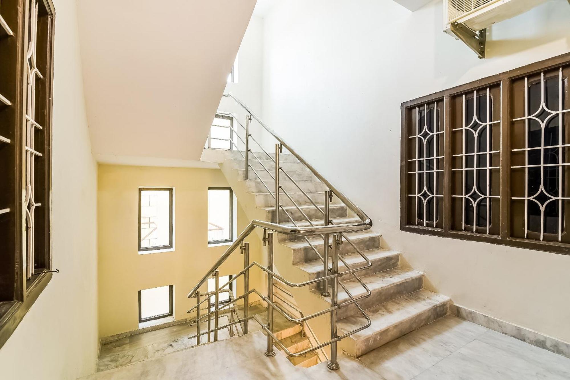 OYO 42984 Kartikeya Park View Residency Otel Chittoor Dış mekan fotoğraf