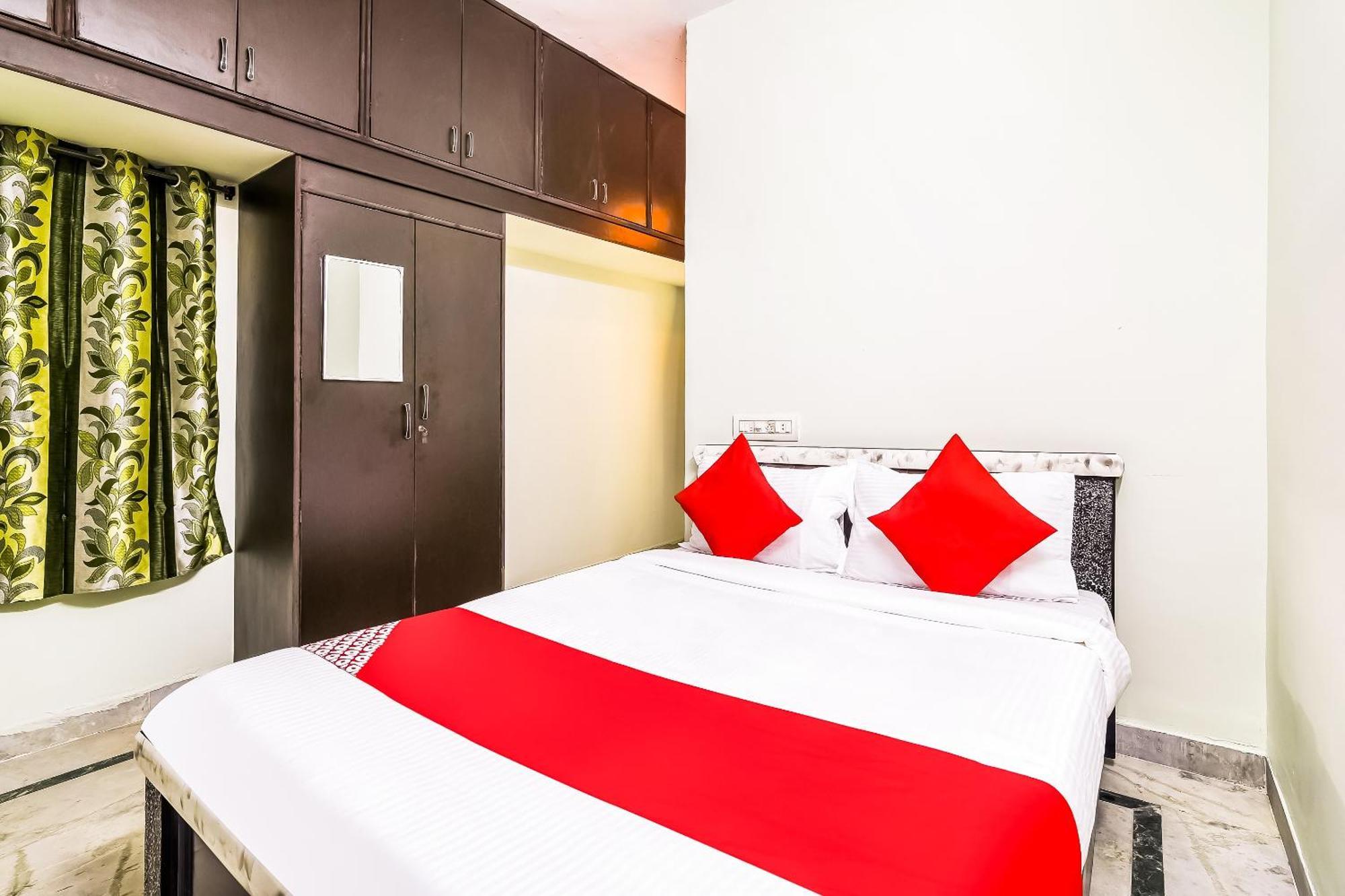 OYO 42984 Kartikeya Park View Residency Otel Chittoor Dış mekan fotoğraf