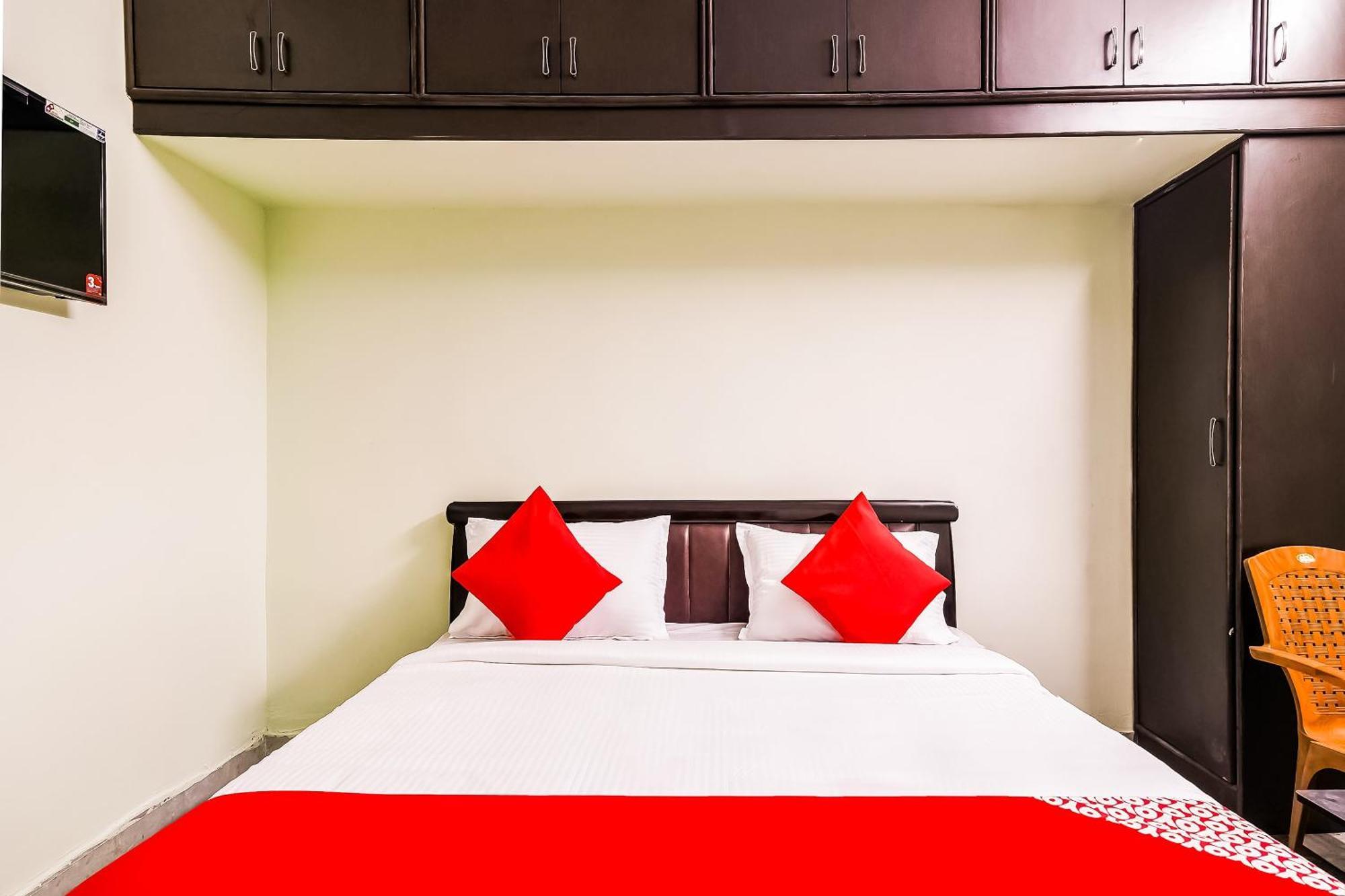 OYO 42984 Kartikeya Park View Residency Otel Chittoor Dış mekan fotoğraf