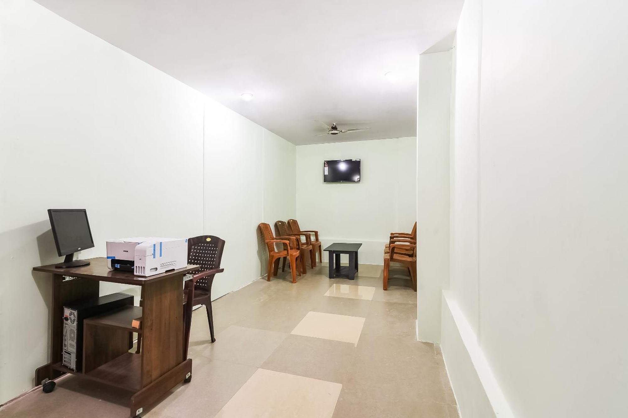 OYO 42984 Kartikeya Park View Residency Otel Chittoor Dış mekan fotoğraf